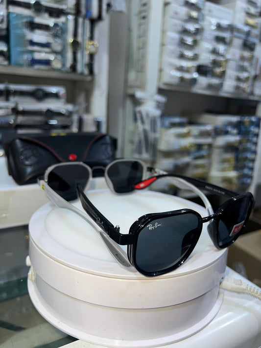 RAY-BAN